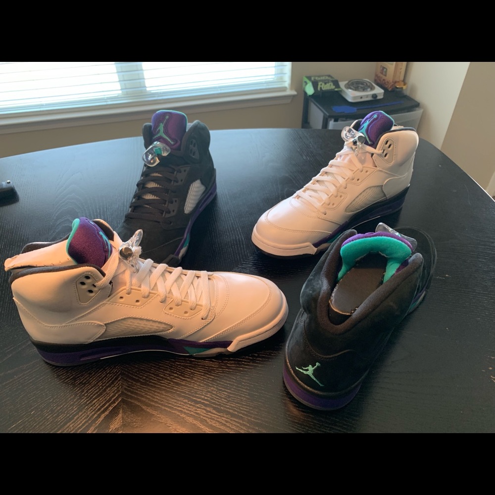 Jordan retro 5 no box size 11 both pair together